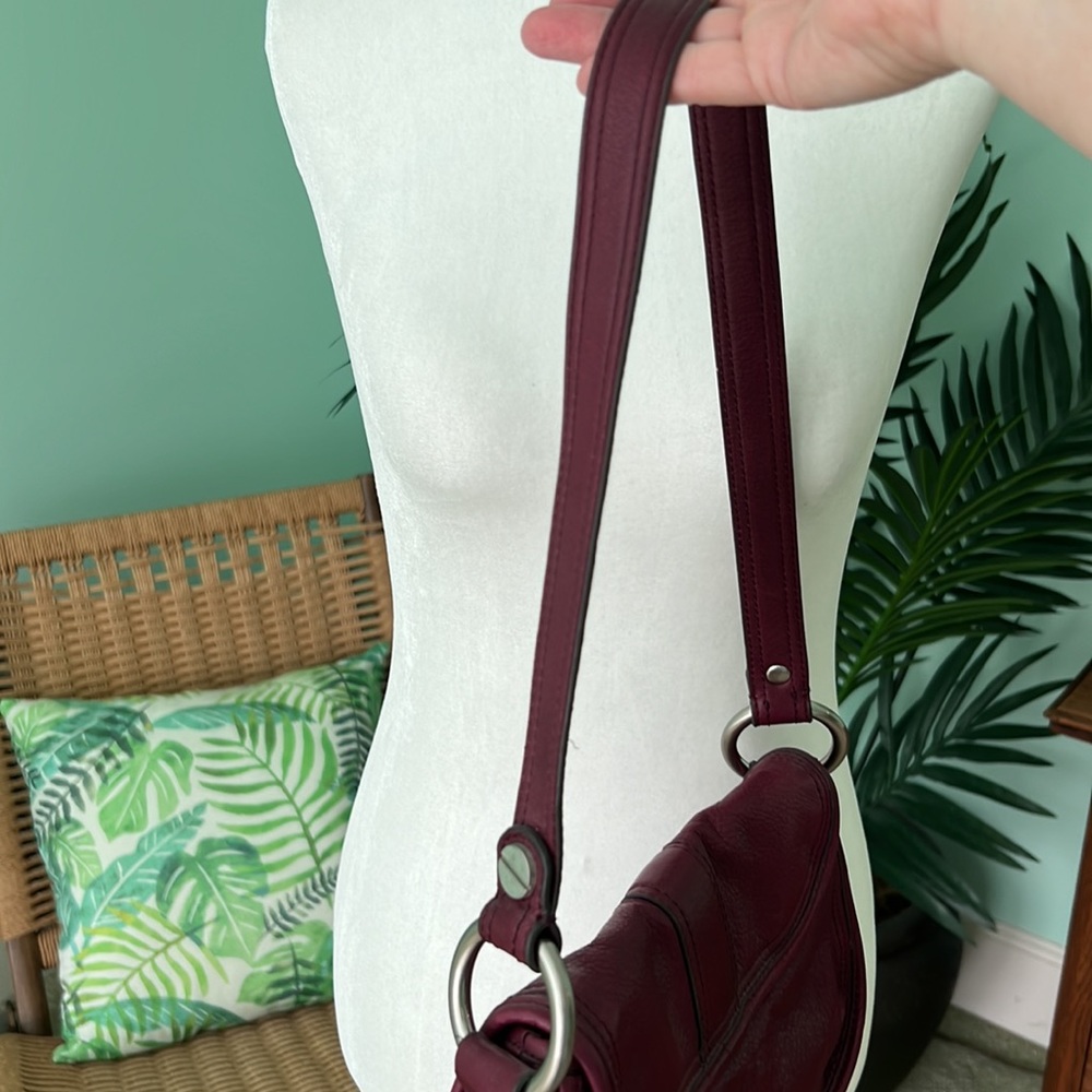 B Makowsky vintage leather shoulder handbag beautiful deep purple color - Picture 9 of 12